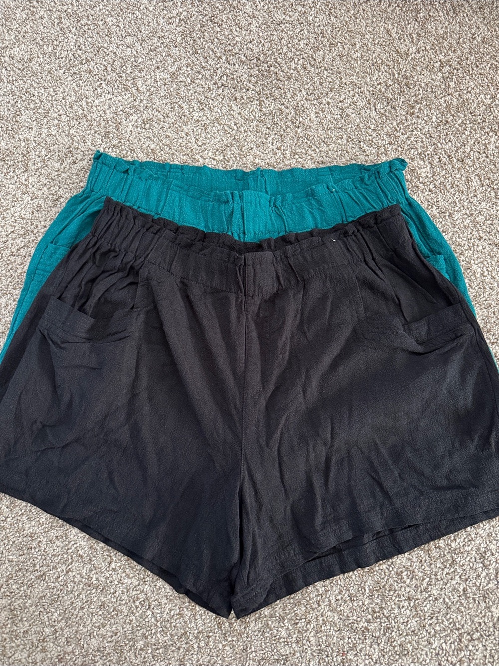 Maurices pull on shorts-EUC